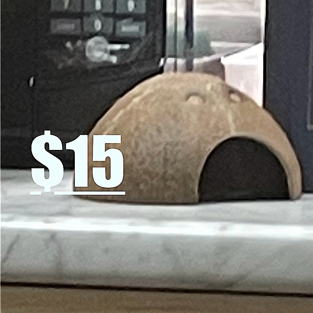 Half coconut reptile hide